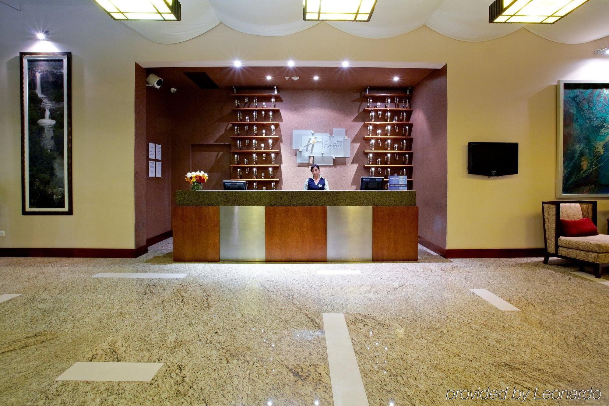 Holiday Inn Express Quito By Ihg Buitenkant foto